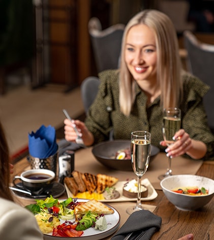 Вино и Мясо